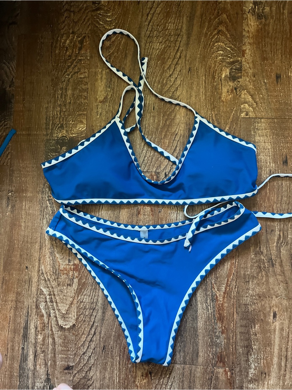 Zara blue triangle-trim bikini set